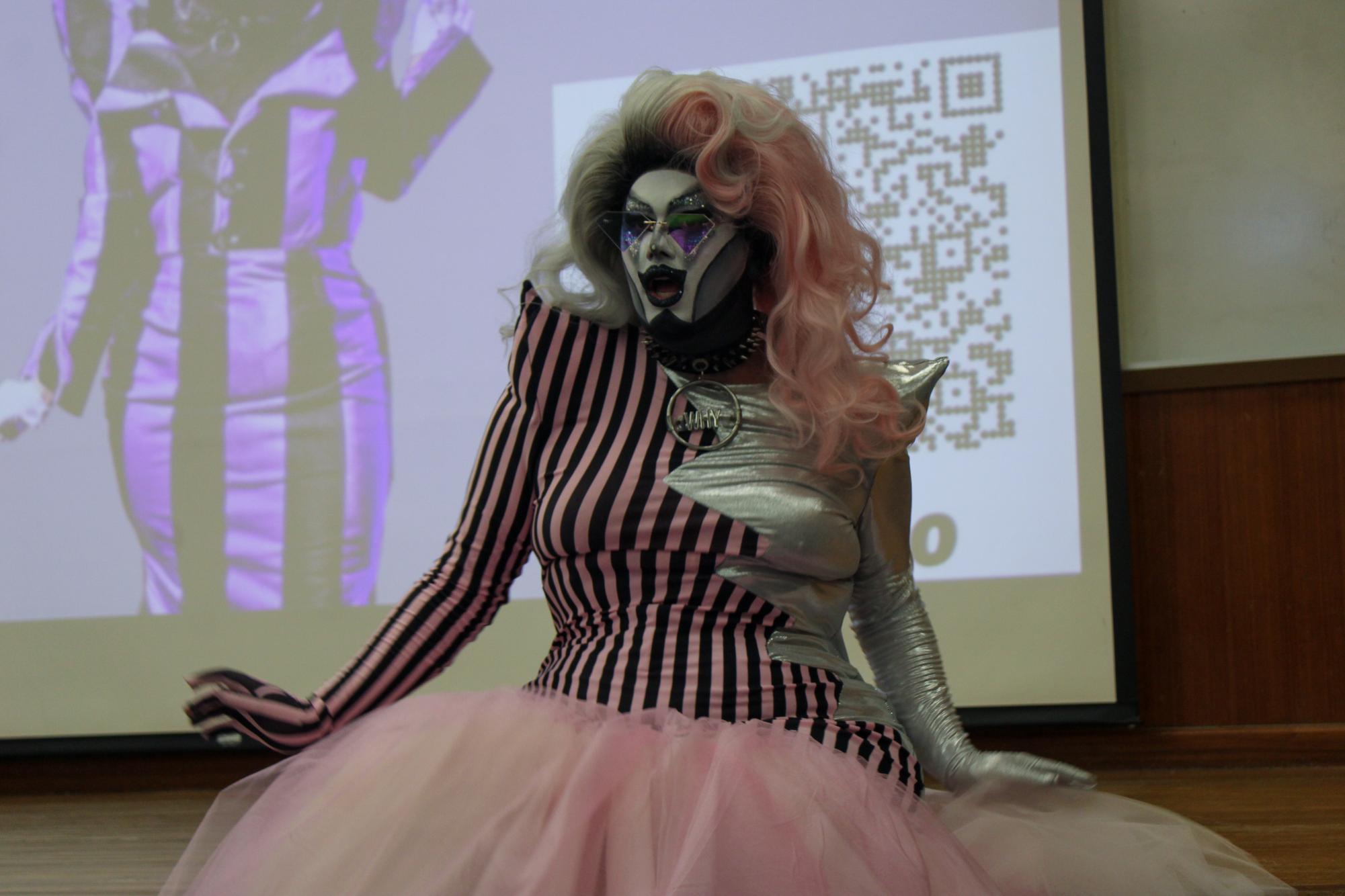 KSU College Democrats host second ever Drag Out the Vote drag show, featuring regional talents